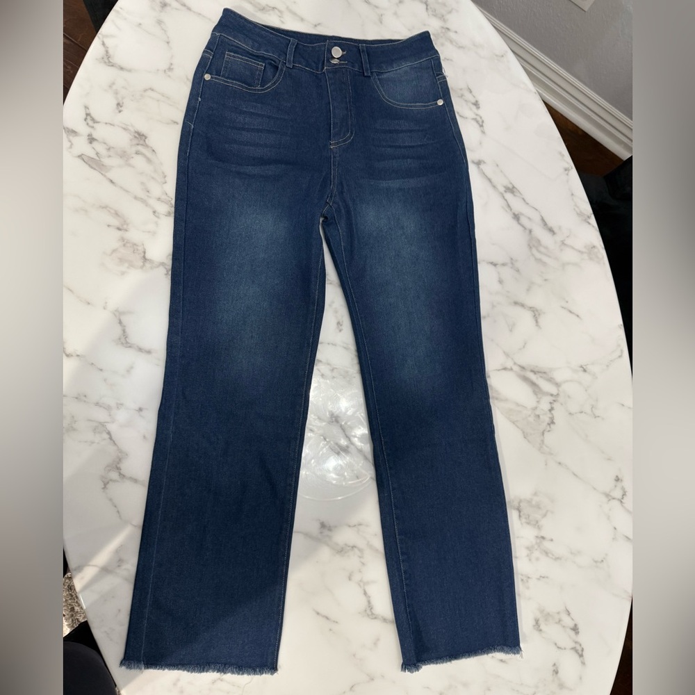 NWOT High Rise Double Button Frayed Hem Blue Jeans Size 27 / Small - Picture 2 of 5
